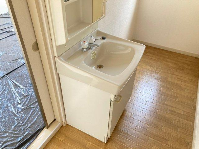 サンハイツ学園前の洗面所