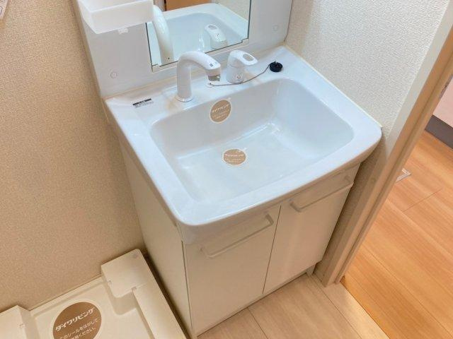 レナータレジデンスの洗面所