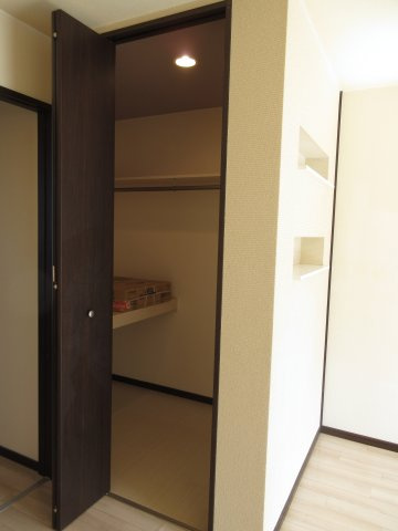 サンライフ・アイFの収納
