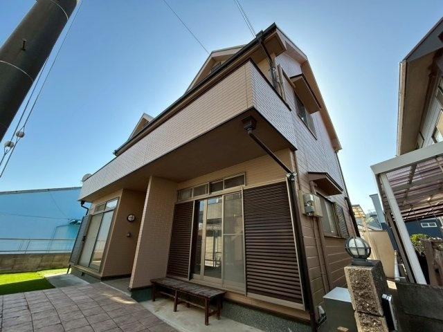 西脇市黒田庄町岡の外観