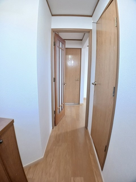 ジュアン壱番館の玄関