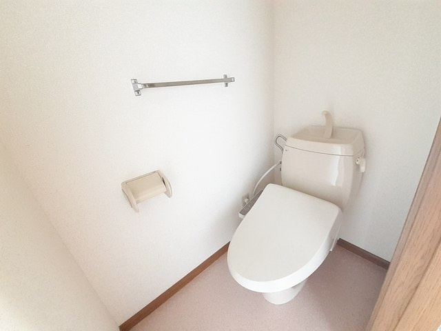 クインシィー8のトイレ