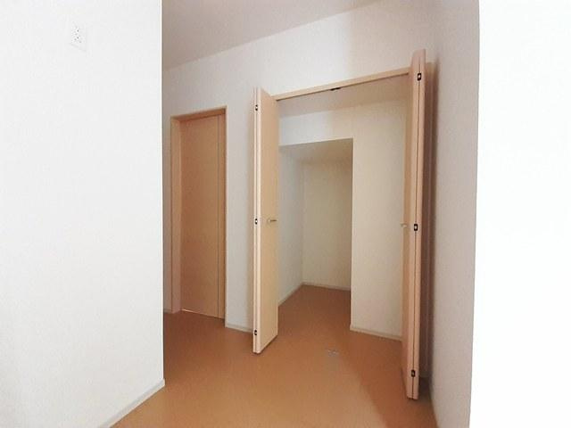 モス　フロックス　ノイの収納