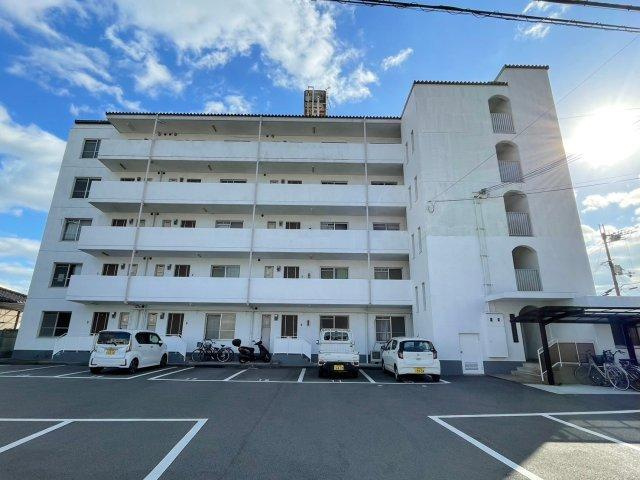 サニーハイム社の外観