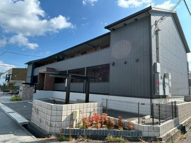 グランドレイク東条の外観