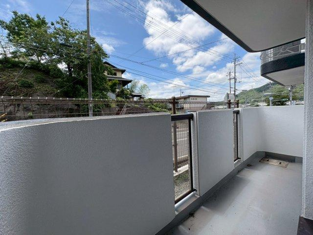 サンハイツ多井田　A棟のバルコニー