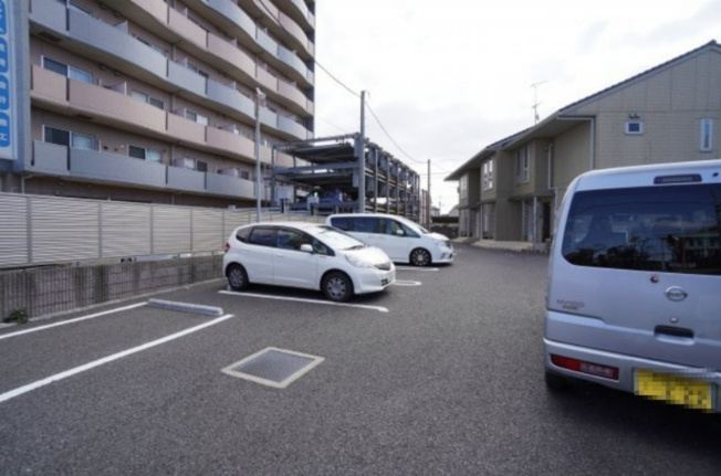 【駐車場】 | ハックベリーハウス