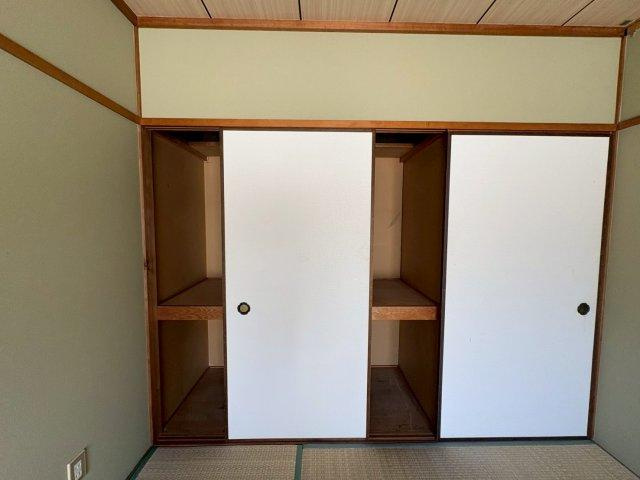 サニーハイム山氏浦の収納