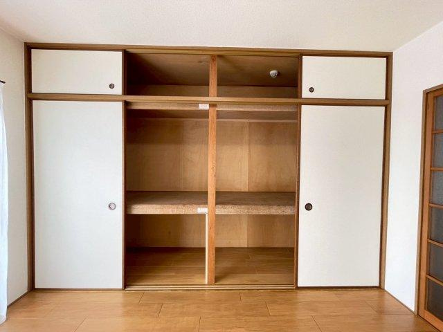 フレッド滝野の収納