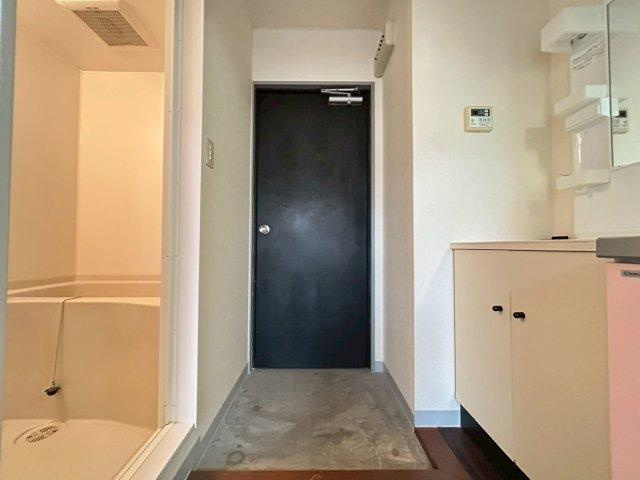 パークハウスイッセイの玄関