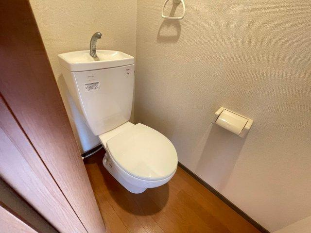尚栄館　A棟のトイレ
