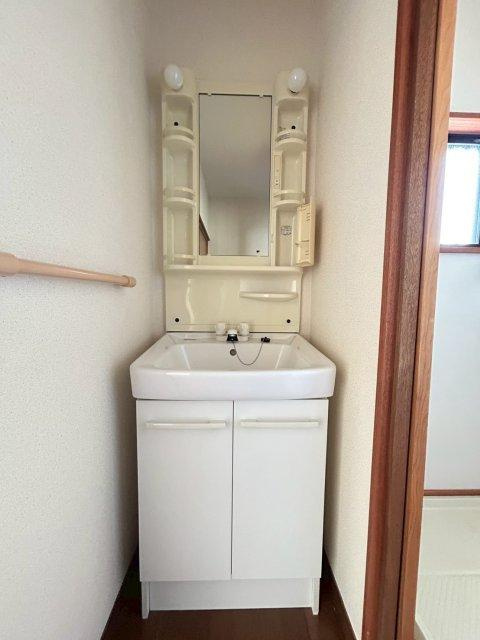 ハイツHAKUTOの洗面所