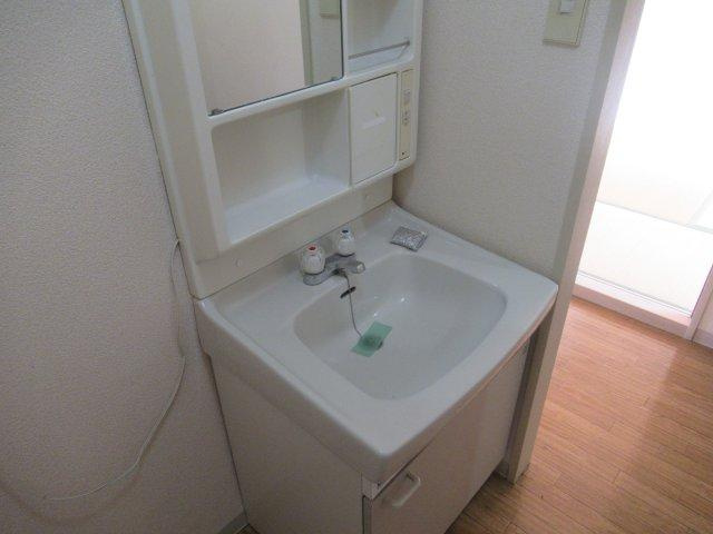 カーサYASIROの洗面所