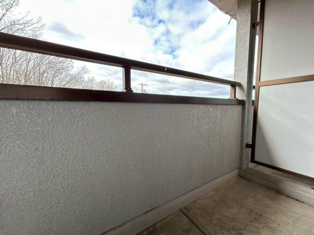 ハイツ一力のバルコニー