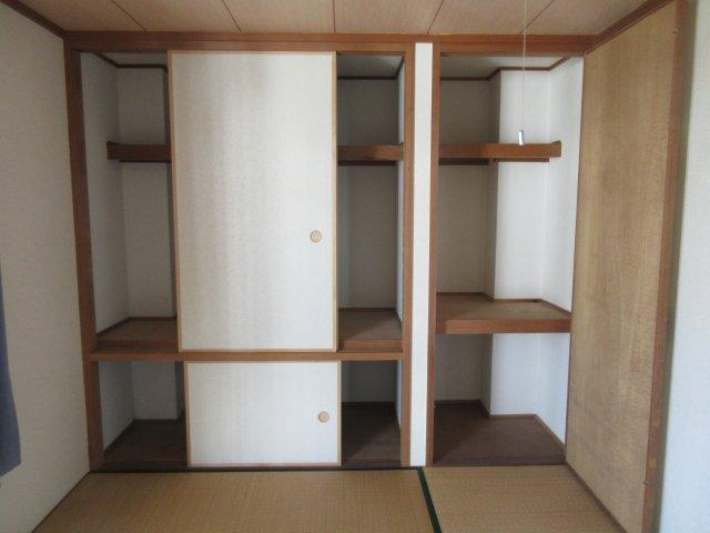 ハイツゆらのの収納