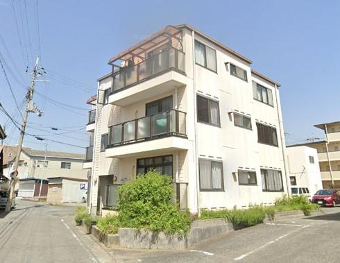 アバニティー東出口の外観