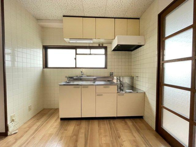 アバニティー東出口のキッチン