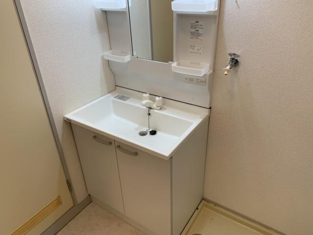 サニーハイム東出口の洗面所