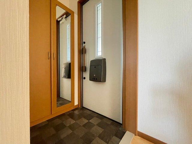 サンビレッジ瑞景棟の玄関