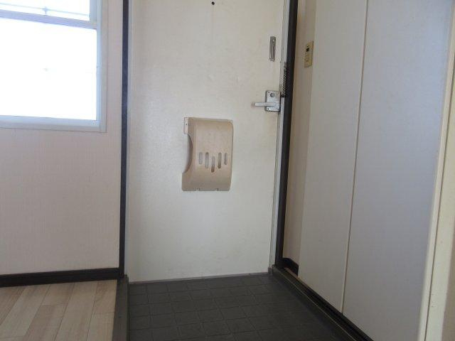 サンライフ・アイFの玄関