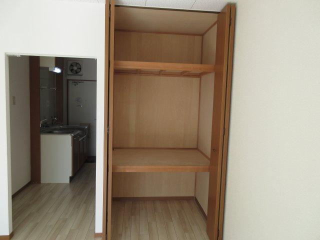 サンライフ・アイEの収納