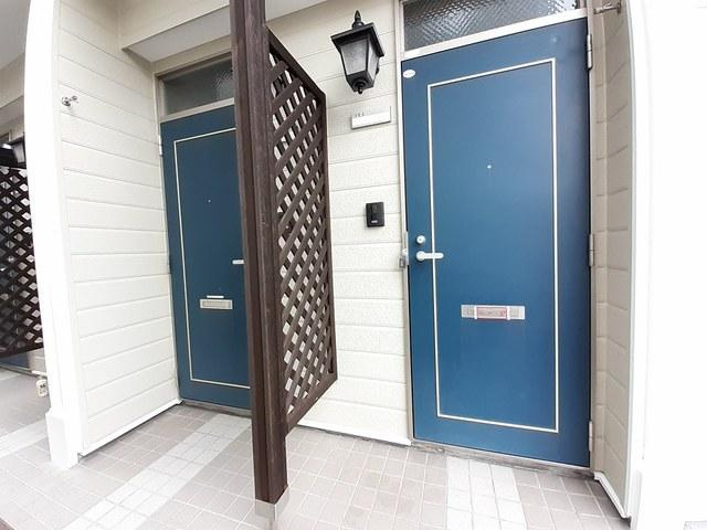 コンフォート阿江のエントランス