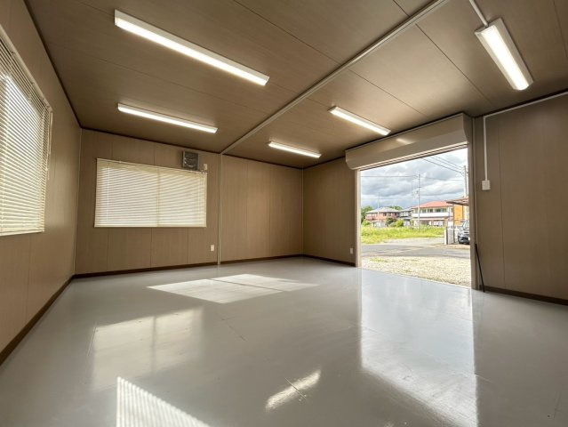 事務所兼倉庫付き戸建てのその他共用部分