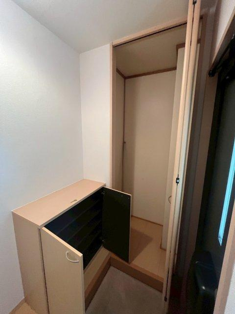 ジュネスコートの収納