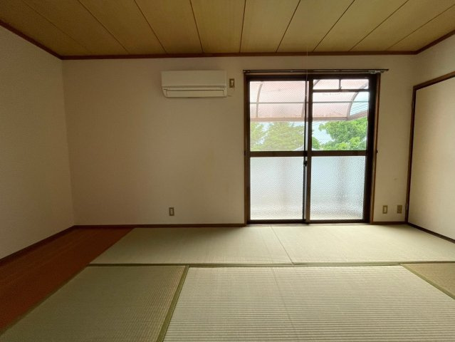 アバニティー東出口の和室
