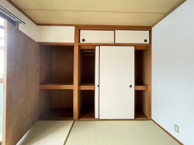 アバニティー東出口の収納