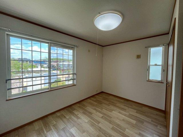 ドリーム新町の洋室