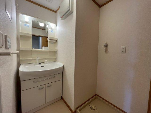 ドリーム新町の洗面所