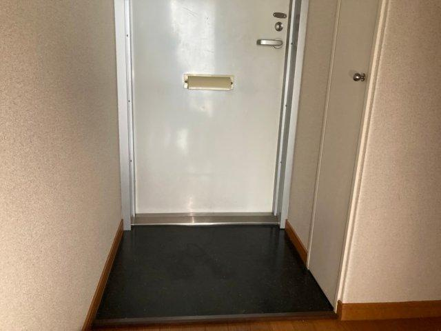 西之芝の玄関