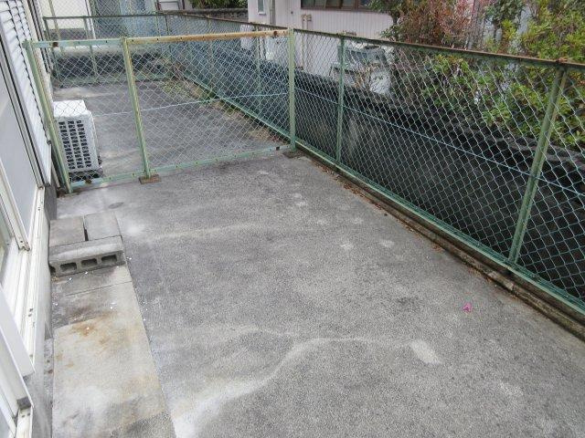 ハイツひろのが丘Ⅰの庭