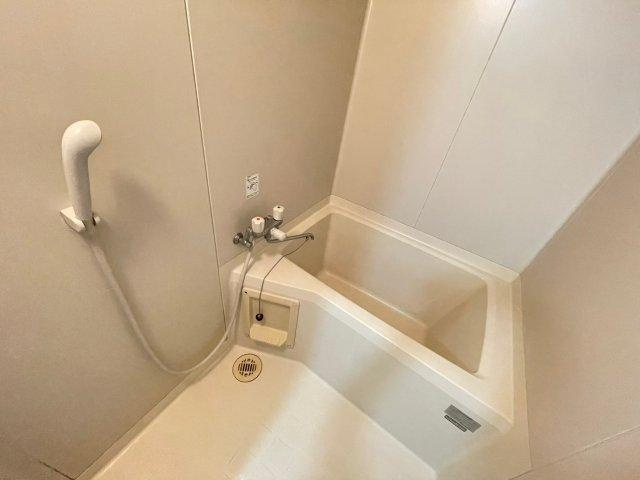 パークシティタキノ青色の浴室