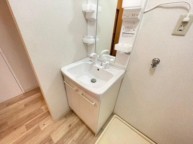パークシティタキノ青色の洗面所