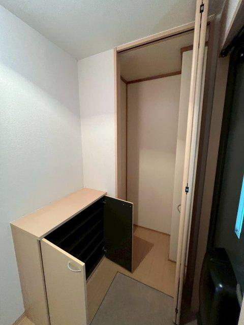 ジュネスコートの収納