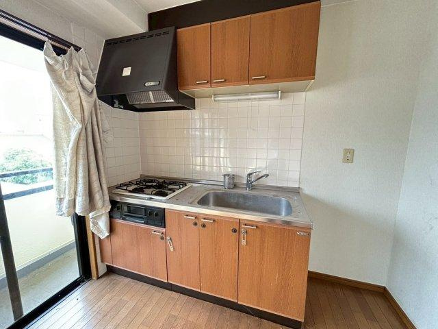 ロイヤルハイツ二反田のキッチン
