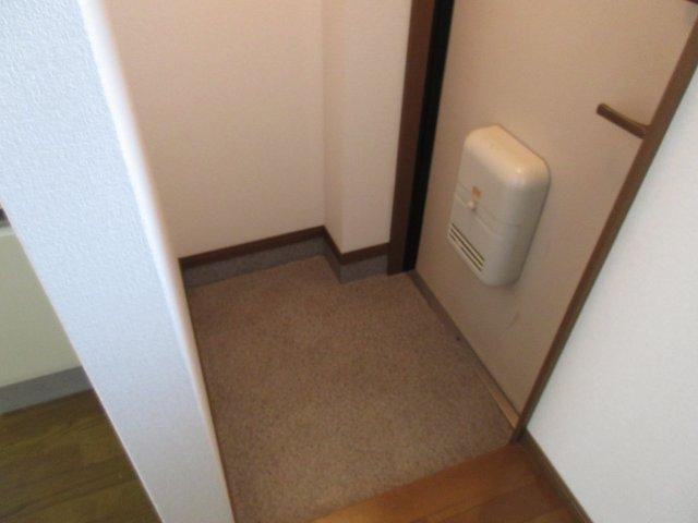 アネックス藤の玄関