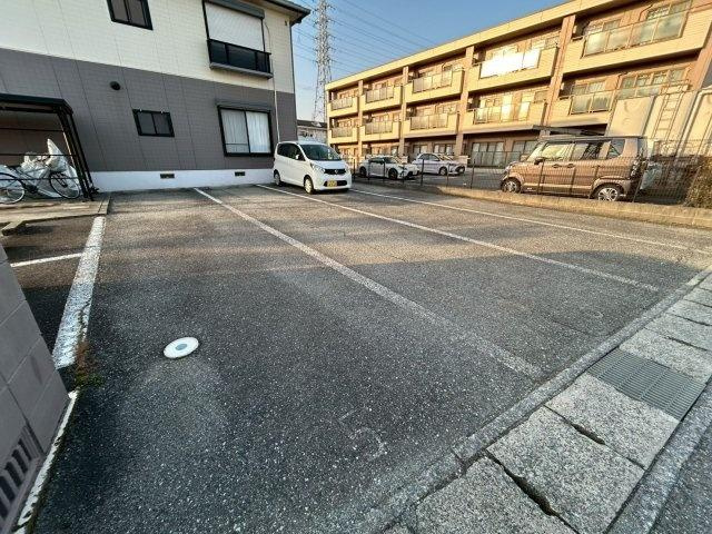 JAハーブハイツ上滝野の駐車場