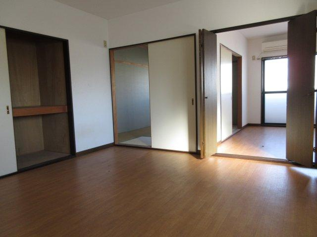 東邦パレス社のその他