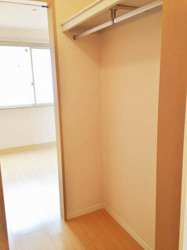 MAST　COURT下滝野C棟の収納