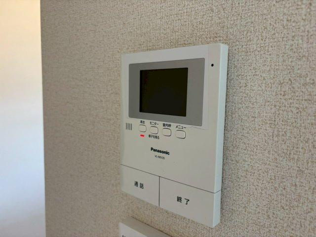 セントリビエ下滝野B棟の玄関