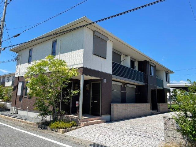 アトリエール　上中A棟の外観
