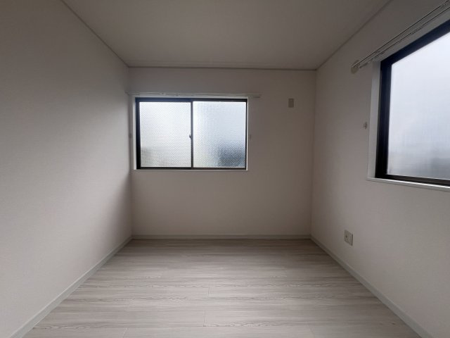 ジーライズ明石二見町の子供部屋