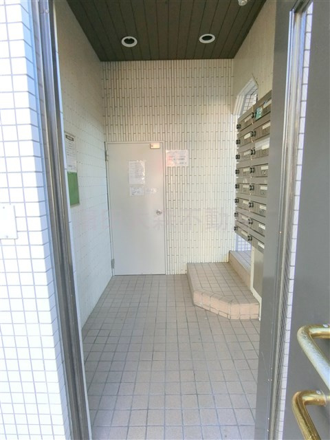 グレイス多摩川のエントランス