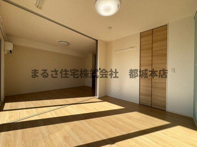 メゾン・ド・フルールの洋室