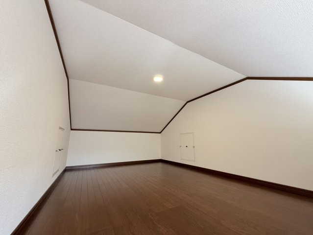 寿北6丁目　中古住宅の収納|小屋裏収納