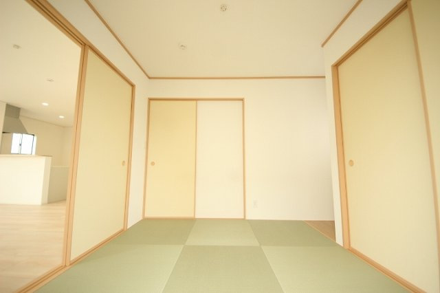クレイドルガーデン鹿沼市泉町第3の和室|掲載写真は同施工会社の仕様・設備モデル写真です。現況とは異なりますのでご了承願います。