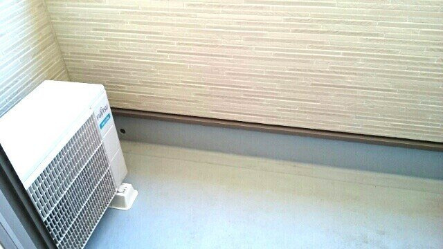 アイフラット日新Ⅱのバルコニー|バルコニーからの眺めを楽しみながら食事をしませんか